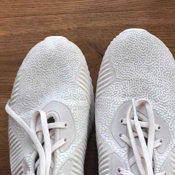 Adidas Grey AlphaBounce - Picture 4 of 8